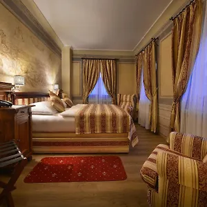 The Charles Hotell