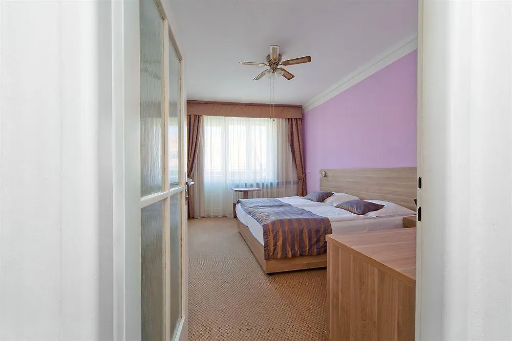 Hotel Meda Of Museum Kampa Prague