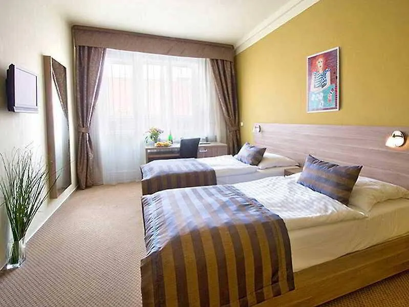 Hotel Meda Of Museum Kampa Prague 3*,
